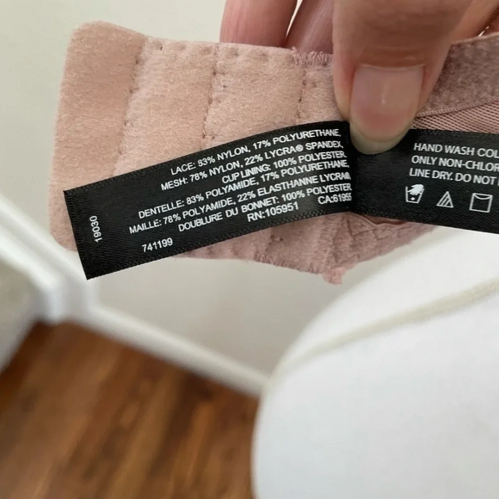 Natori‎ elusive full fit lace underwire bra 34DDD